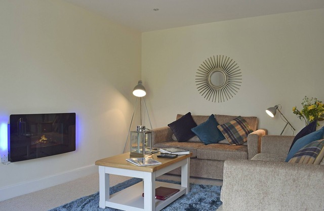 2 bedroom accommodation in Killin