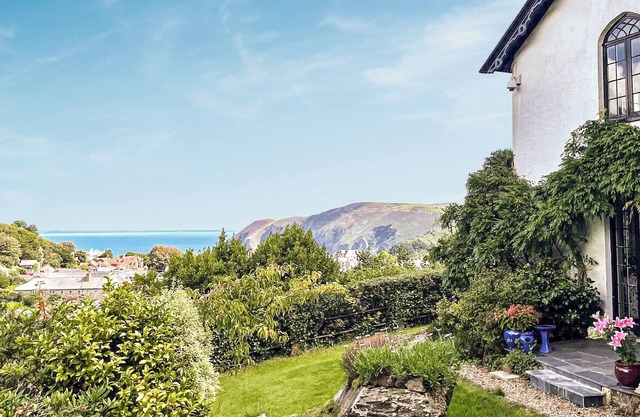 2 bedroom accommodation in Lynton