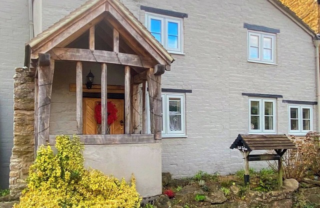 2 bedroom accommodation in Welton