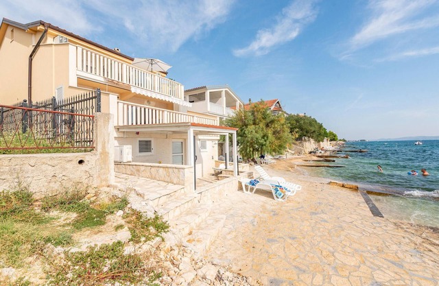 2 bedroom amazing apartment in Bibinje