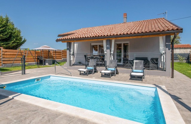 2 bedroom amazing home in Marcana