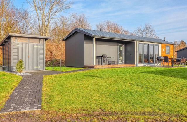 2 bedroom amazing home in Süsel