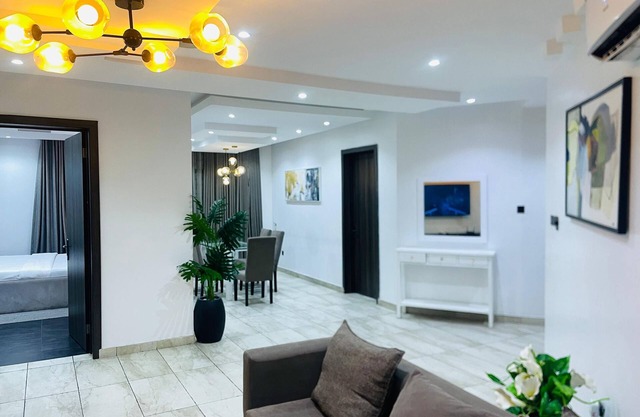 2-bedroom apartment with WiFi, AC in Lekki Phase 1 Rivonia