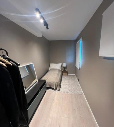 2 Bedroom Apartment - Within walking distance to ONS 2024