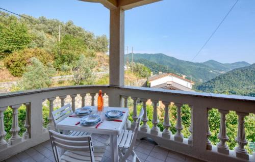 2 Bedroom Awesome Apartment In Terrile