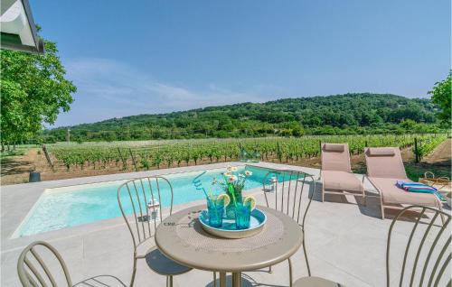 2 Bedroom Awesome Home In Orte
