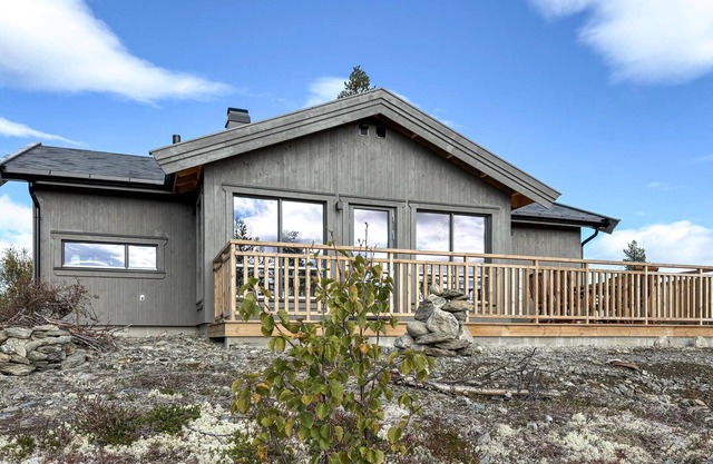 2 bedroom beautiful home in Gålå