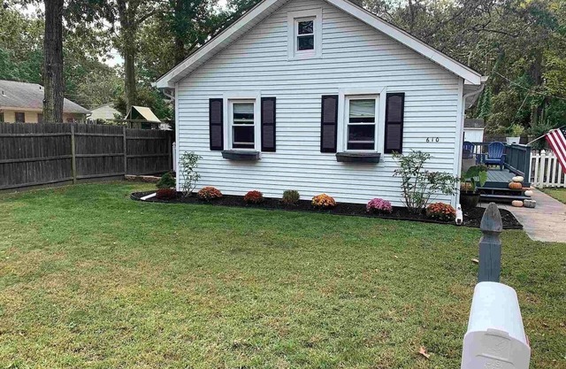 2-bedroom bungalow in delightful Somers Point, NJ