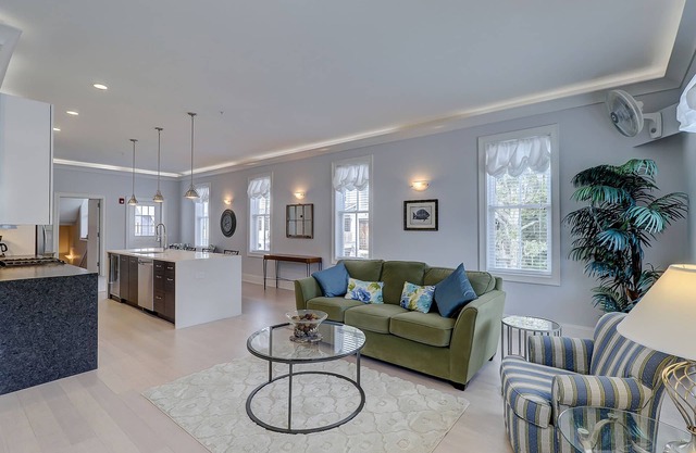 2 Bedroom Condo in Old Town Bluffton 2nd floor