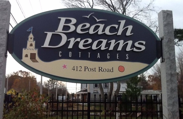 2-bedroom cottage just 3 minutes drive to Moody Beach