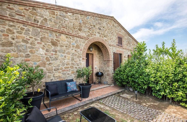 2 bedroom cozy apartment in Castelmuzio