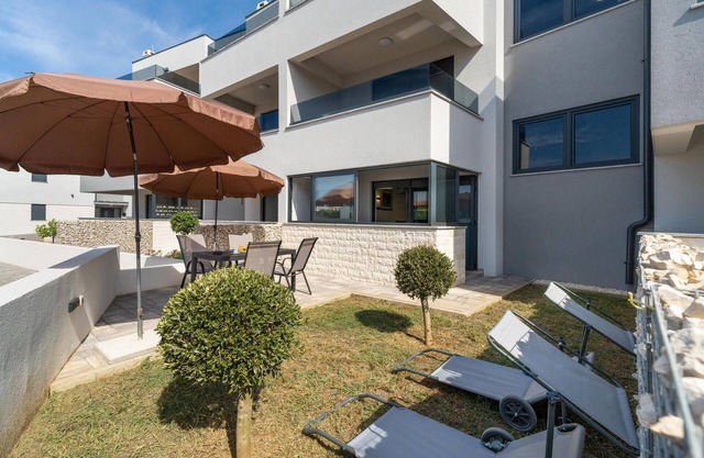 2 bedroom cozy apartment in Zaton