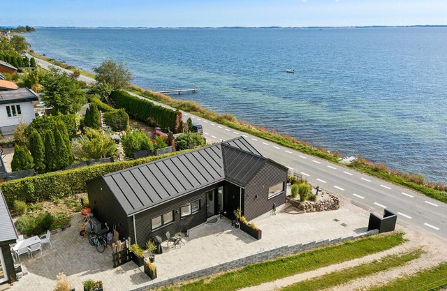 2 bedroom cozy home in Skårup Fyn