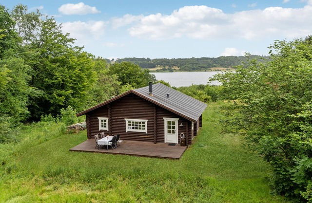 2 bedroom cozy home in Mariager