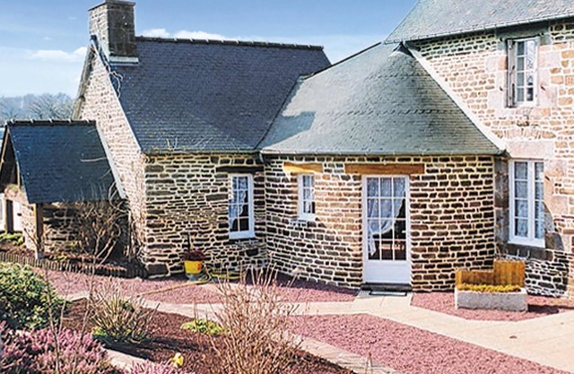 2 bedroom cozy home in La Dorée