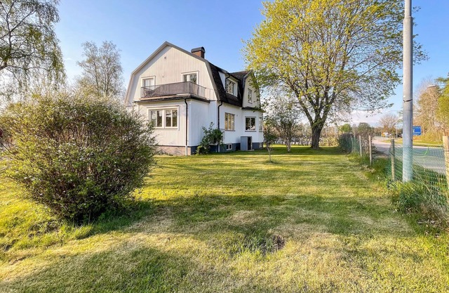 2 bedroom cozy home in Traryd