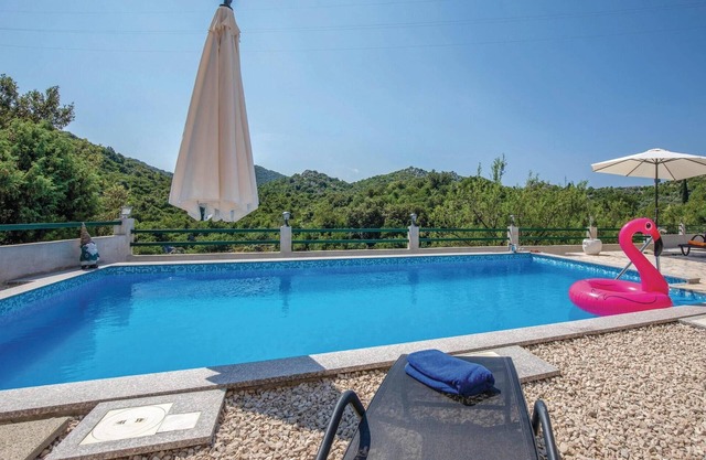 2 bedroom gorgeous apartment in Ploce
