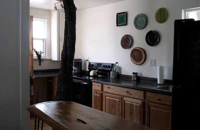 2 bedroom Gorgeous Home-away-from-home