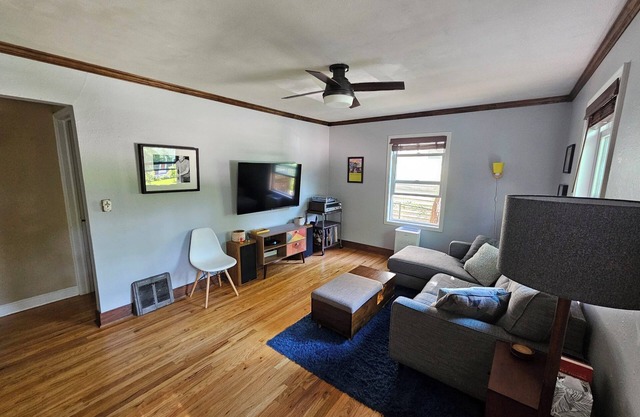 2-bedroom home w/deck, private backyard, and outdoor fireplace.
