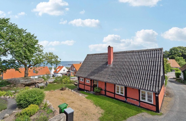 2 bedroom lovely home in Svaneke