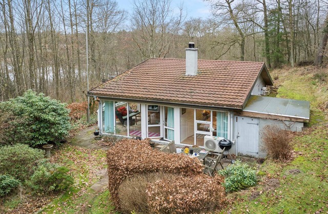 2 bedroom lovely home in Almind