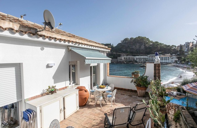 2 bedroom nice apartment in Taormina ME