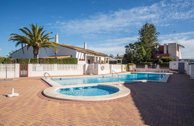 2 bedroom pet friendly home in Sagunto