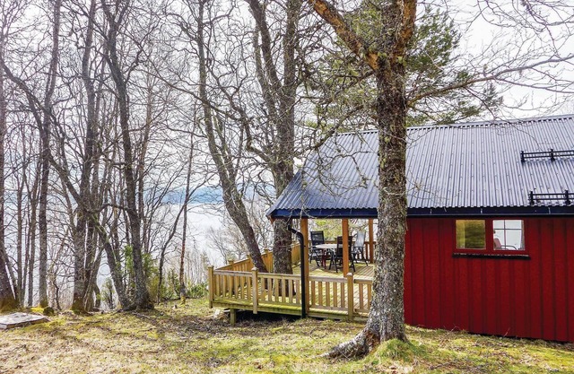 2 bedroom stunning home in Vanvikan