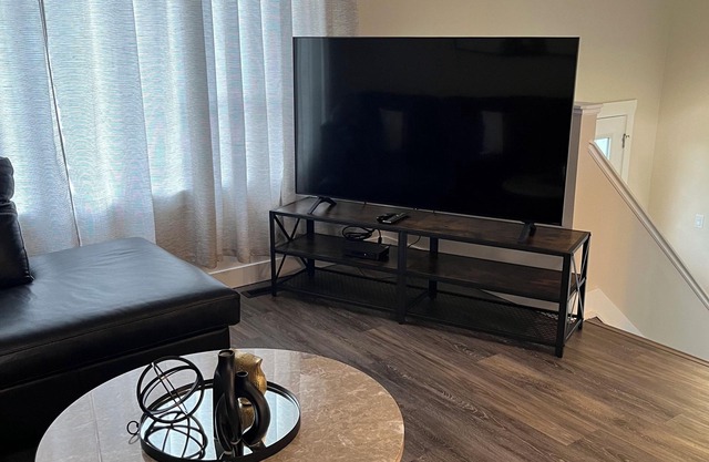 2 bedroom upper level of home in Grande Prairie