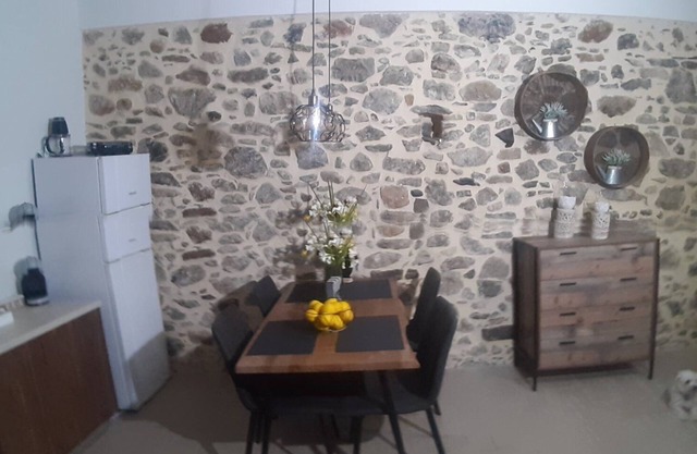 2 Bedrooms Private Vacation Home In Ηρακλειο