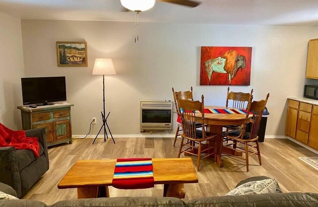 #2 Casita Tatonka at the Catwalk, 2 BdRm Casita w/Kitchen