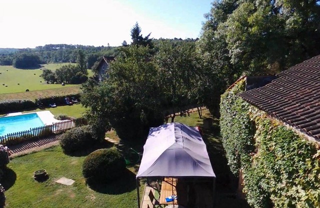 2 charming houses Quiet Comfort Park Swimming pool billiard, Bergerac-Périgueux