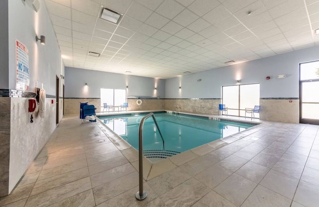 2 Clean & Fresh Rooms Steps From Local Dining & Minutes From Lehigh Valley Zoo