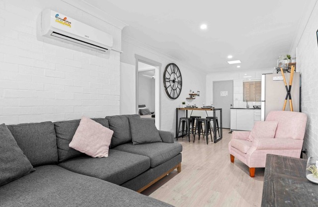 2 Cute by Experience Jervis Bay