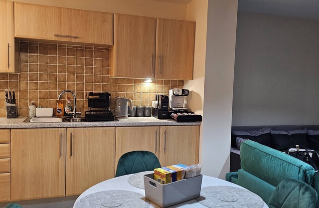 2 minutes walk away from Ethihad Stadium Apartment