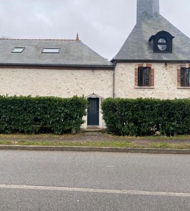 2 pièces les écuries du château