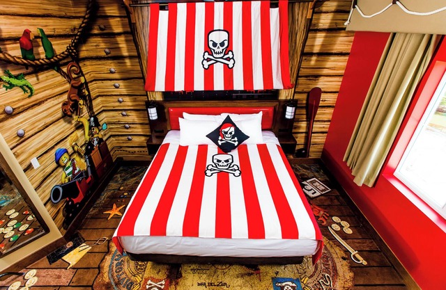 2 Pirate Theme Rooms, Legoland Resort, Treasure-Fun Playscape, Near Water Park