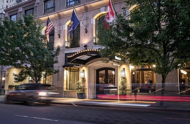 2 Premium Units Minutes to Portland Art Museum at Dossier Hotel, Pets Allowed!
