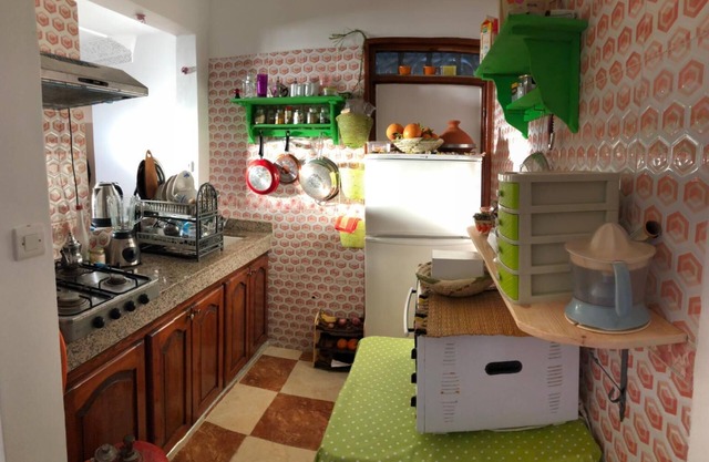 2 rooms nice and comfortable at the gates of Medina with a large terrace