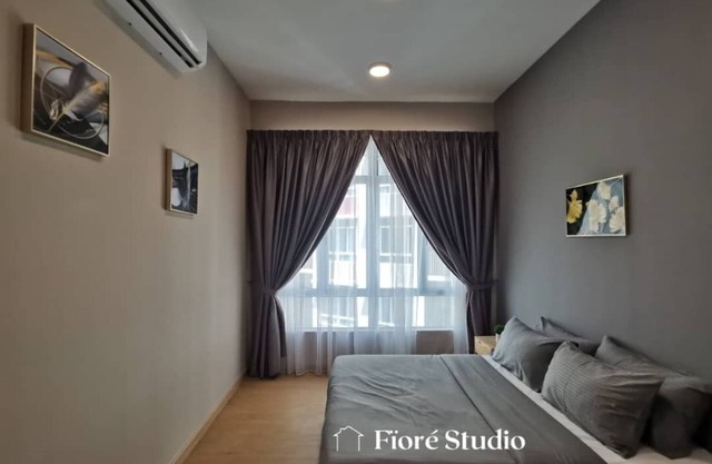 2 to 5 Pax Fiore Studio at Mahkota Valley Suite