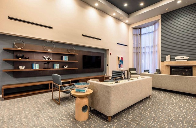 2 Units w/Free Parking, Swimming Pool, Pet-friendly, Close to Cottonwood Park!