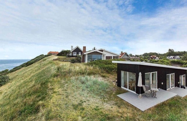 2004-N Tisvildeleje - Hotelbakken 9