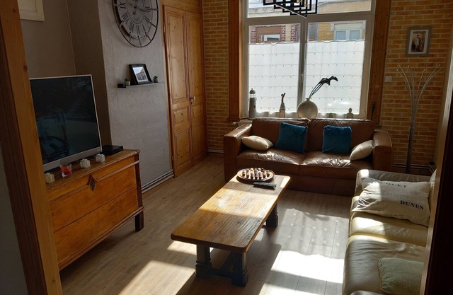 200m from the beach, ideal for a family holiday or weekend at the seaside.