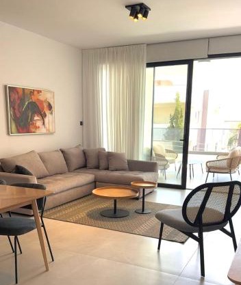 201 Lux Suite Tower206