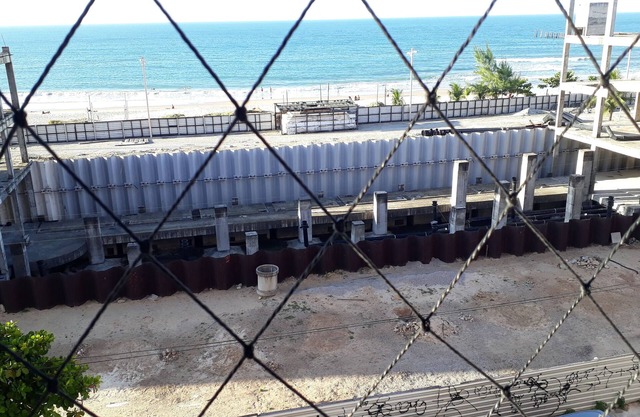 202t2 - Suite de Frente ao mar