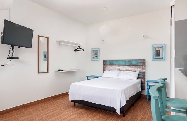 ❤203 | Super Rustic Studio