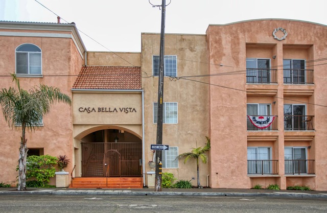 210 Casa Bella: 2 BR, 2 BA Condominium in Pismo Beach, Sleeps 6