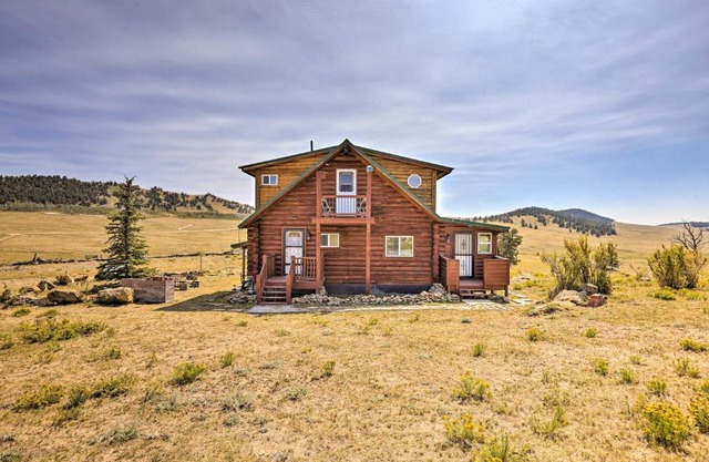 22STR-00360 Fairplay Cabin with Fire Pit, Mtn Views!