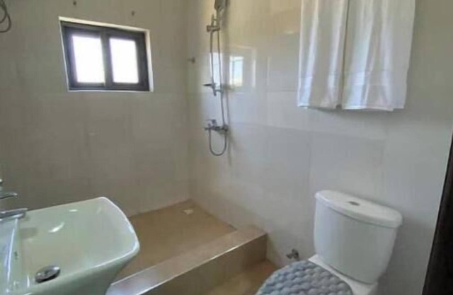24 Bedroom All Ensuite East Legon Grand Apartment 3