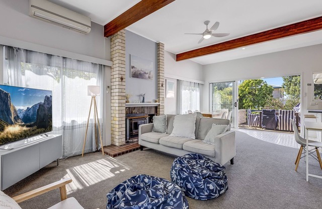 25 Oleander Avenue Shelly Beach QLD